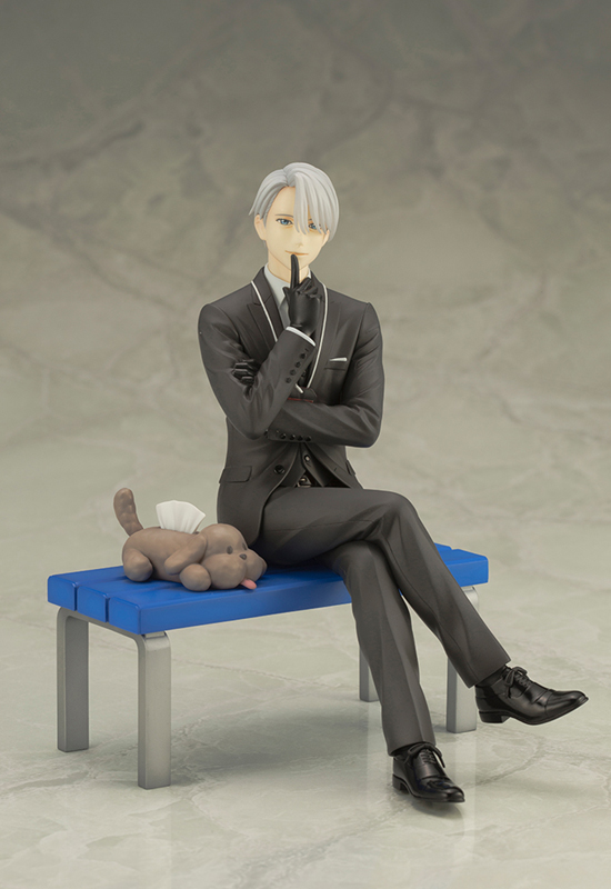 Yuri on Ice: Victor Nikiforov (Complete Figure)