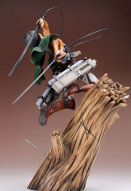Attack on Titan: Levi Renewal Package ver. (Complete Figure) - Предзаказ!