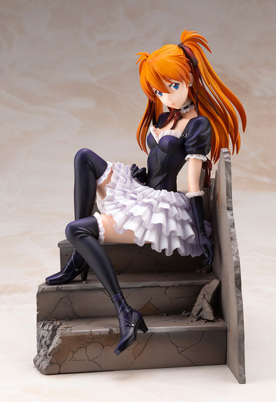 Evangelion: Asuka Langley Soryu Gothic Lolita Ver. (Complete Figure)