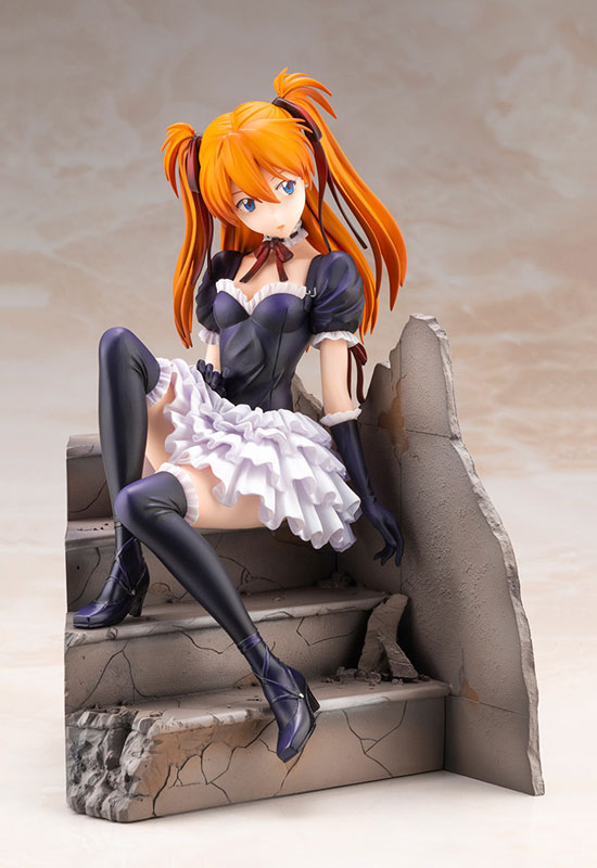 Evangelion: Asuka Langley Soryu Gothic Lolita Ver. (Complete Figure)