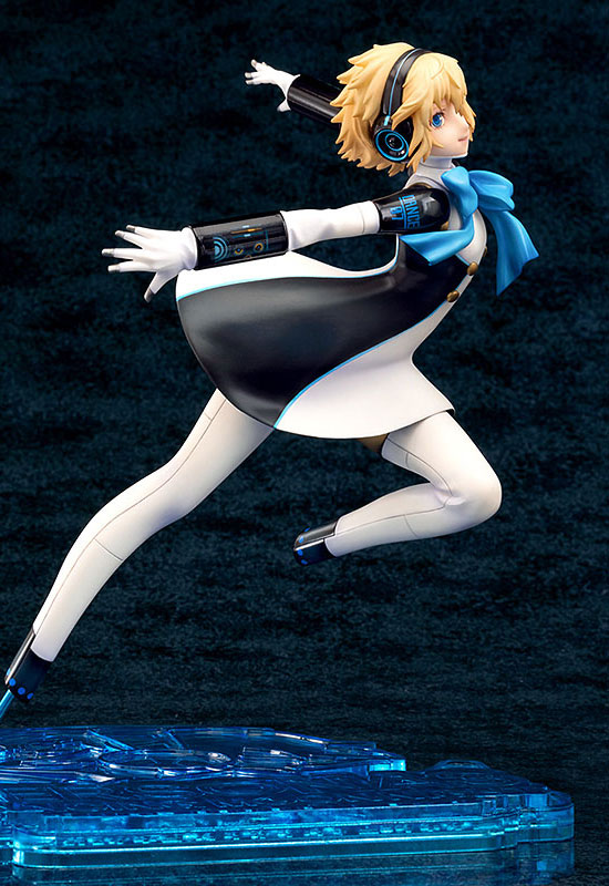 Persona 3 Dancing in Moonlight: Aigis (Complete Figure)