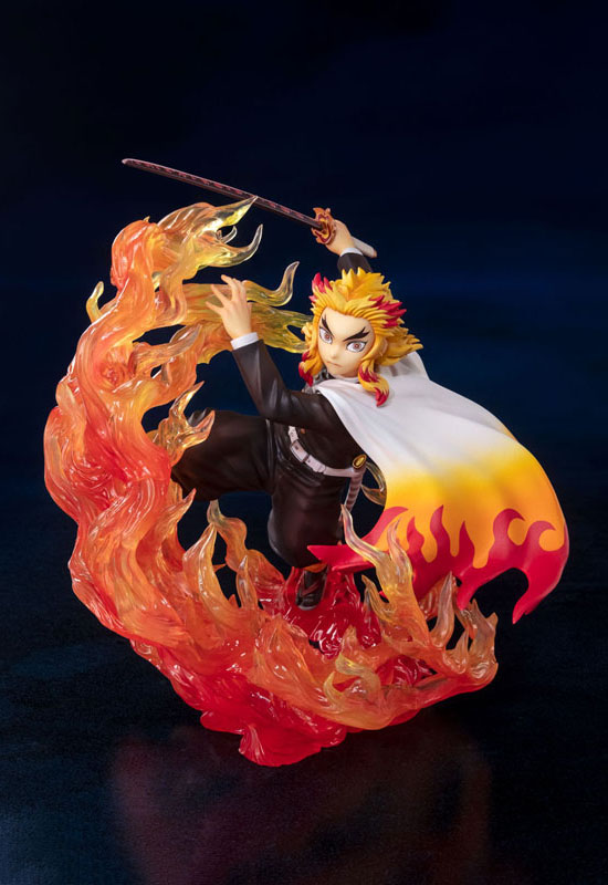 Demon Slayer Kimetsu no Yaiba: Kyojuro Rengoku Flame Breathing (Complete Figure)