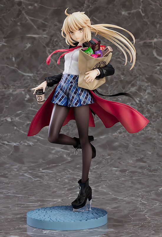 Fate/Grand Order: Saber/Altria Pendragon [Alter] Heroic Spirit Traveling Outfit Ver. (Complete Figure)