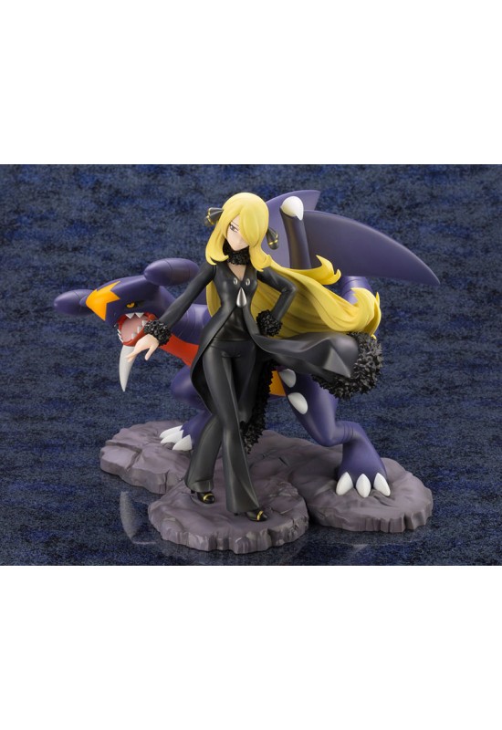 Pokemon: Cynthia & Garchomp (Complete Figure)