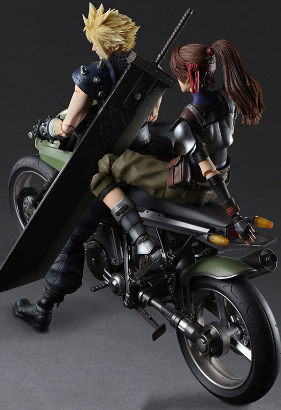 Final Fantasy VII Remake: Jessie & Cloud & Bike SET (Action Figure)