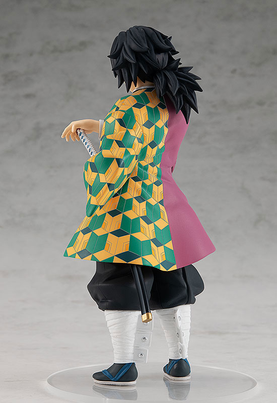 Demon Slayer Kimetsu no Yaiba: Giyu Tomioka (Complete Figure)