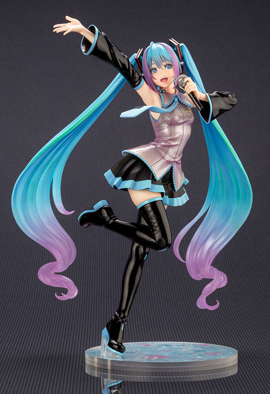 Hatsune Miku feat. MY LITTLE PONY BISHOUJO (Complete Figure)