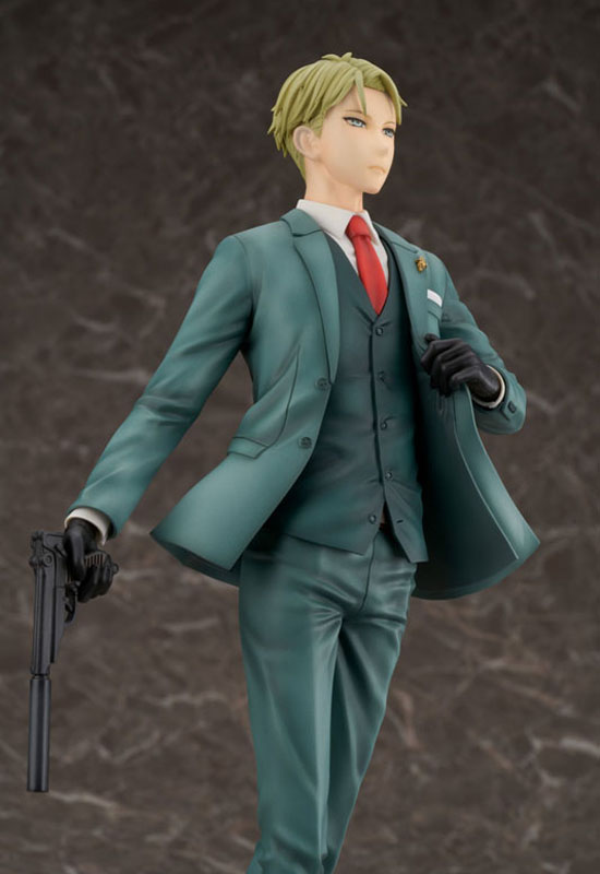 Spy x Family: Loid Forger (Complete Figure)